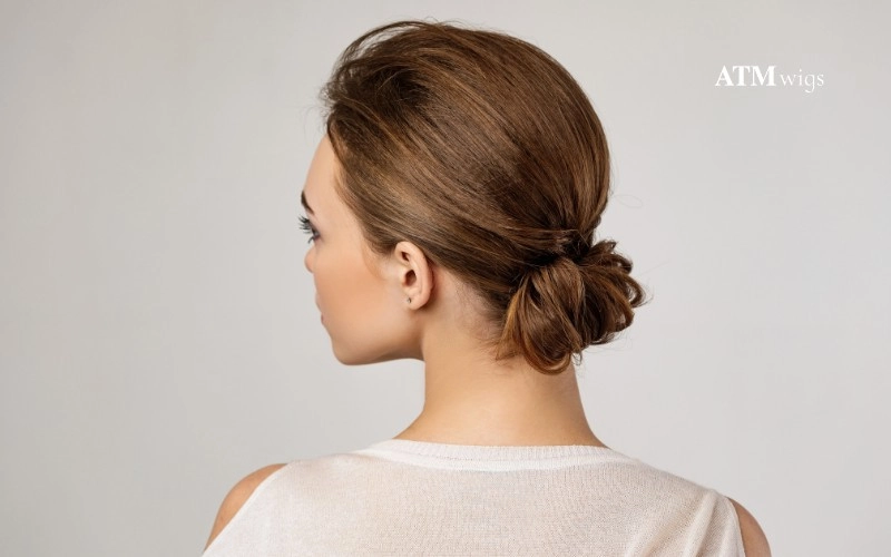 Chignons désordonnés et hauts Chignons désordonnés et hauts